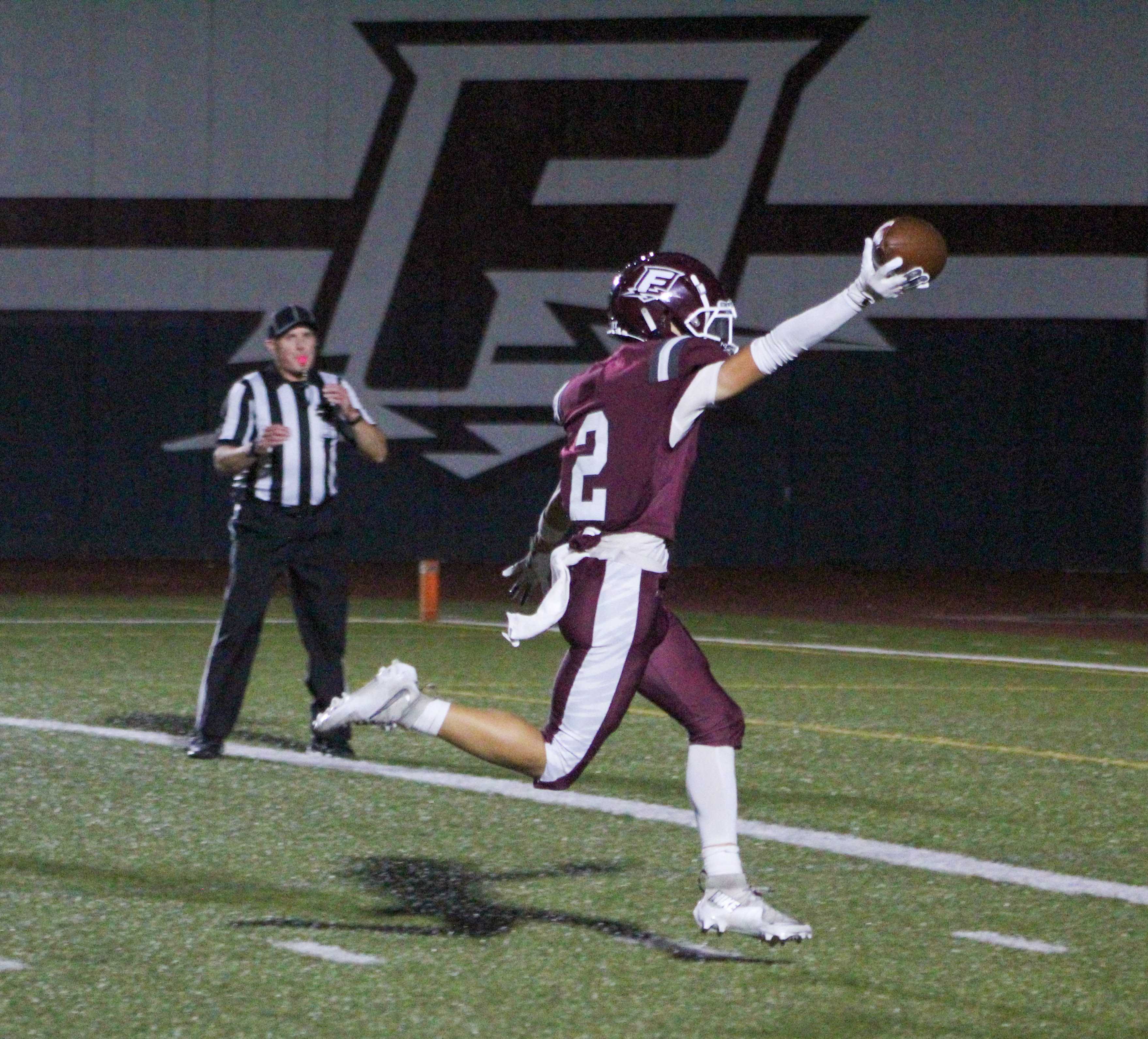 Remy Sharp-Hawk scores a TD for Franklin against Cleveland. (Photo by Austin White/Portland Preps)