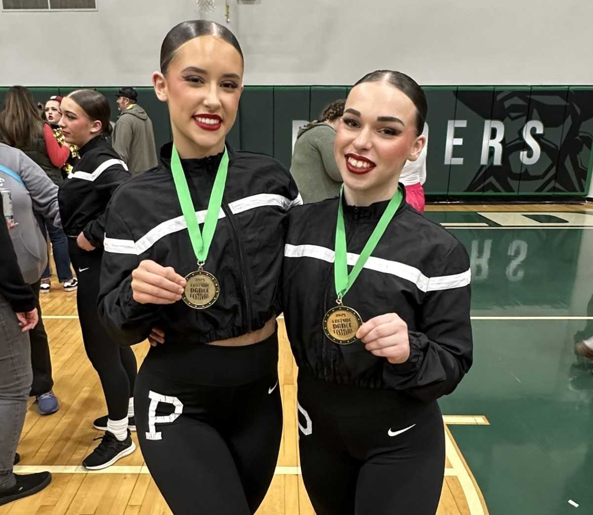 Avery Smith (lett) and Lyssa Baker from Parkrose received high marks for their dance solos.
