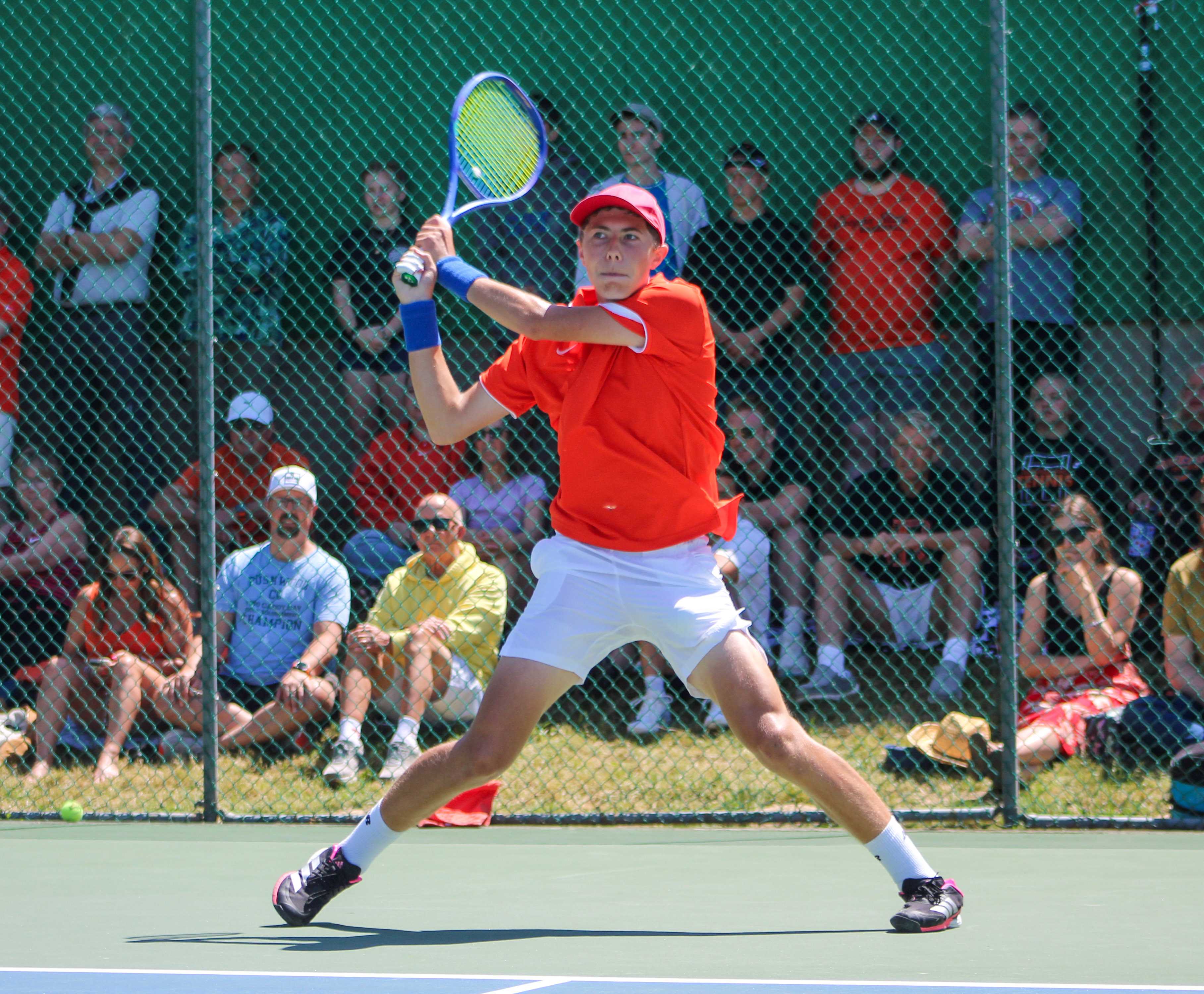 Roseburg sophomore Alexander Totoian won the 6A individual crown with a 6-3, 6-4 win. (Photo by Austin White)