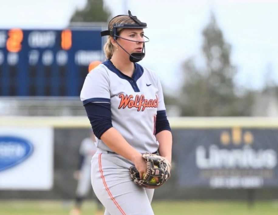 Caldera pitcher Brooke Chapin has bounced back strong from missing last season with a foot injury. (Photo by KC Fresh Inc.)